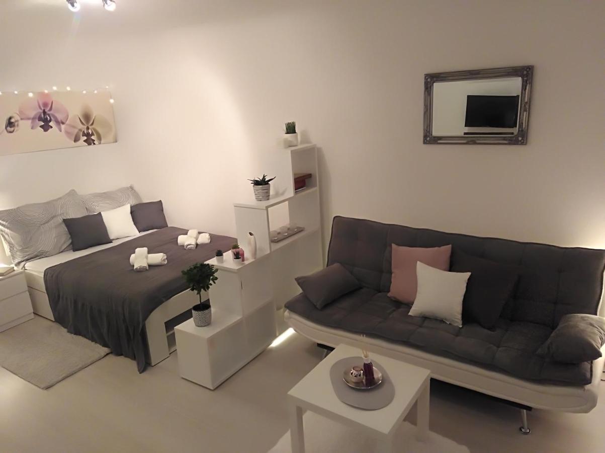 Apartament Anastasia-apartment & Garage *